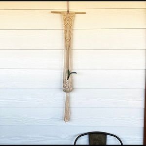 Large macrame plant hanger